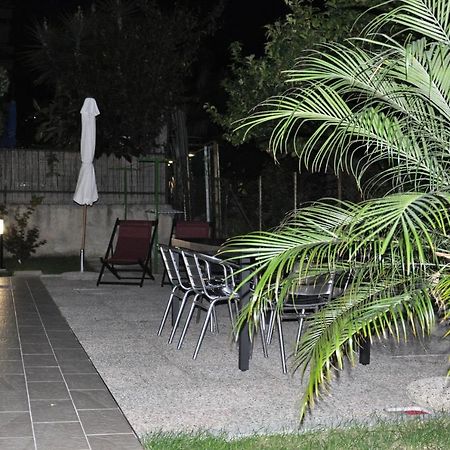 Via Battisti 231 1 Appartement Pietra Ligure Buitenkant foto